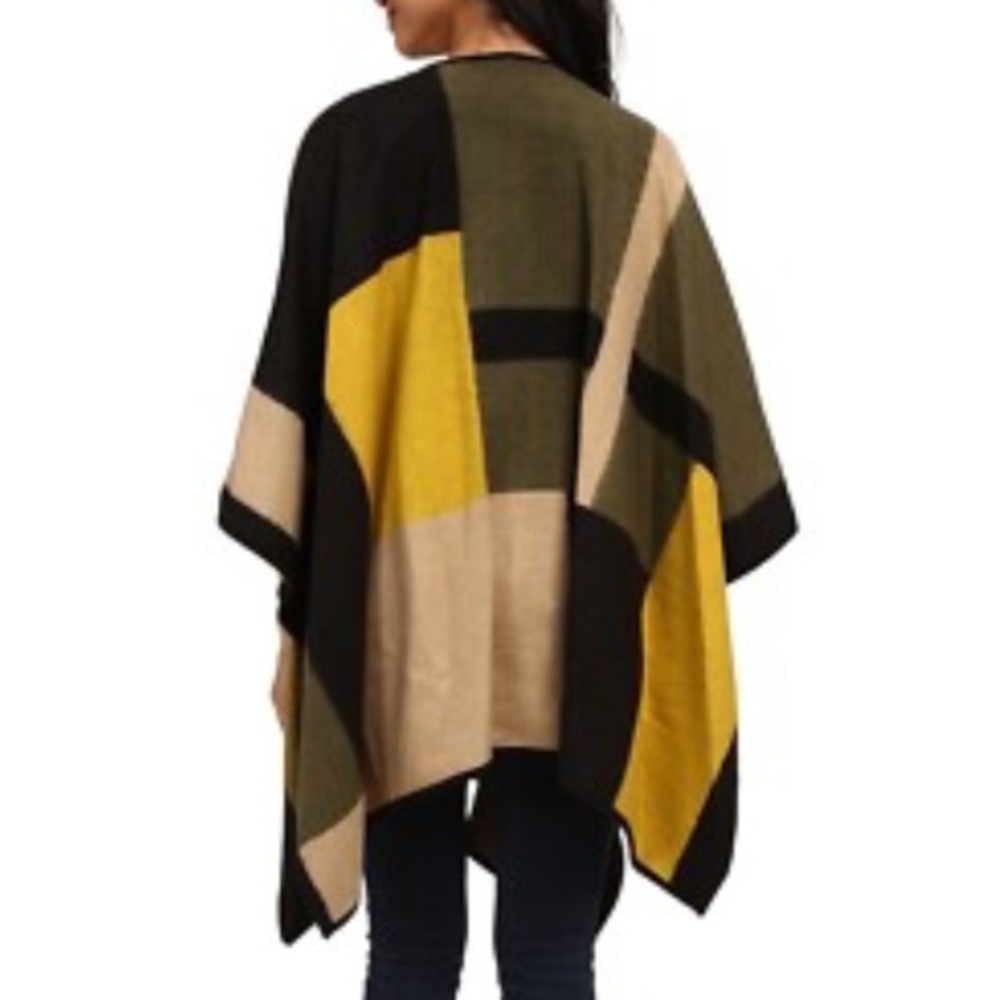 Vince Camuto Jackquard Colorblock Poncho P/PS - Picture 3 of 7